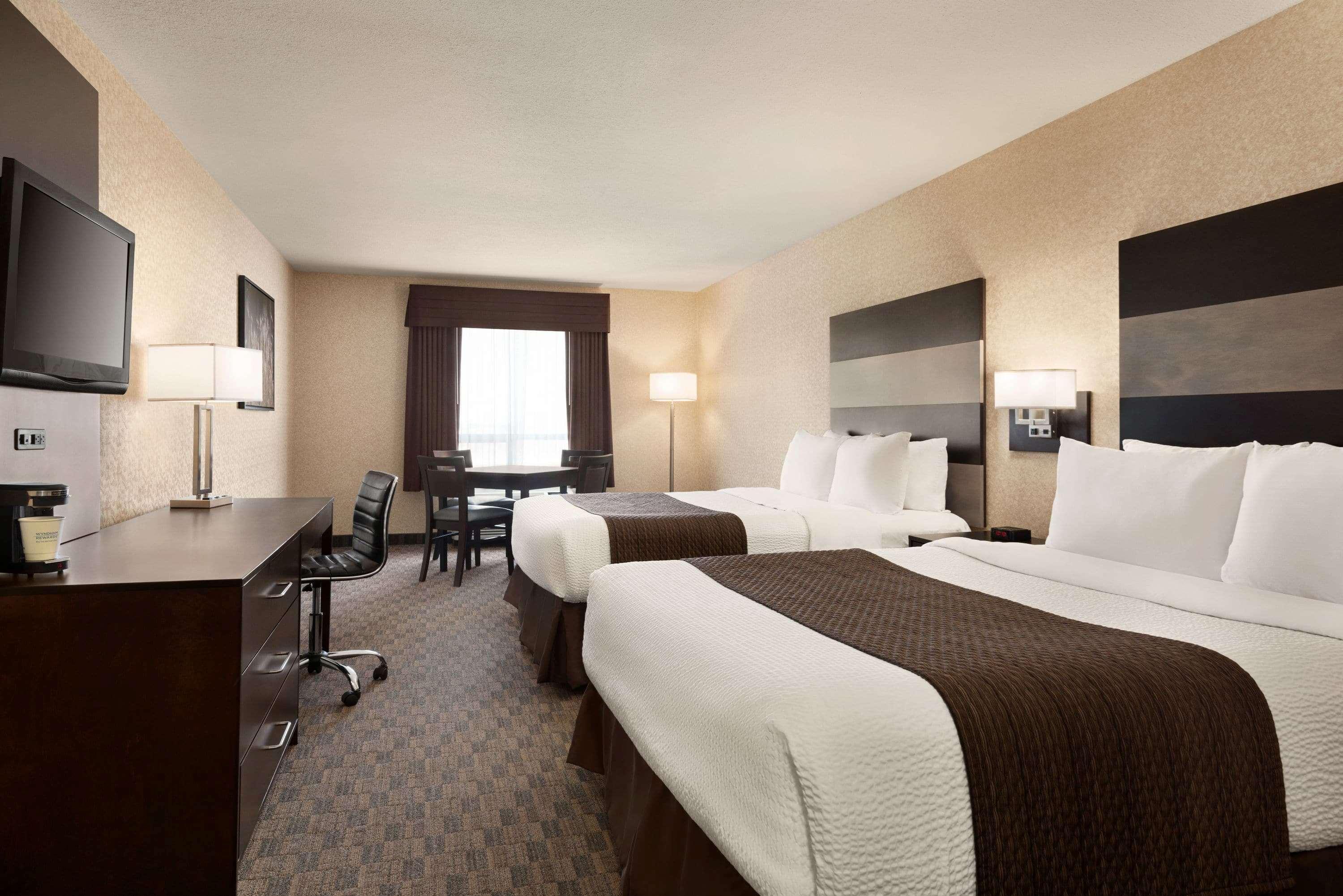 Days Inn By Wyndham Saskatoon Exteriér fotografie